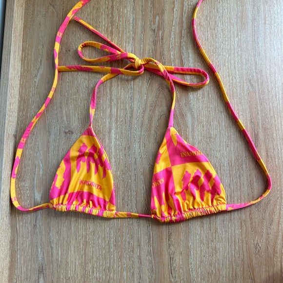 Inamorata Bikini Set with shirt in pink and orange. Tops: small. Bottom: medium. - Picture 2 of 7